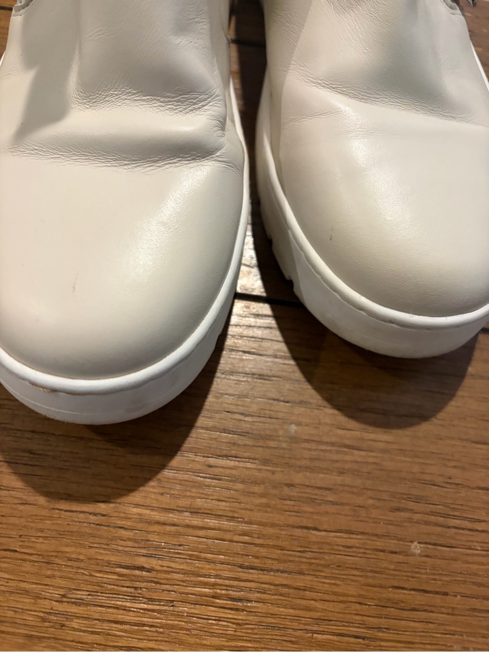 Vionic Cream Leather Ankle Booties with Side Zipper - Picture 2 of 8